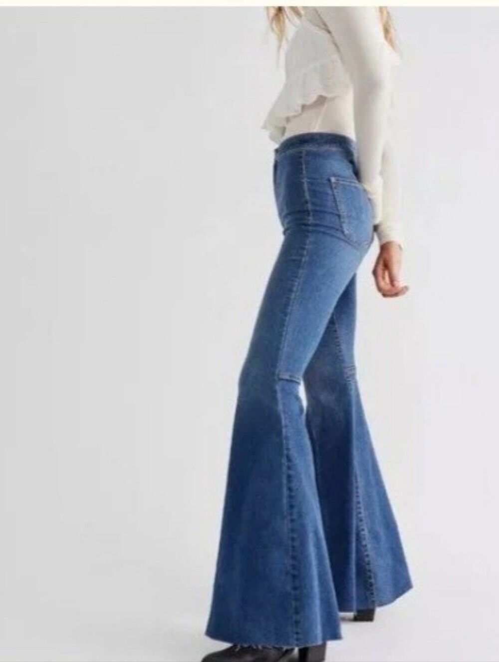 Free People Just Float On Flare Denim Jeans Size 30 Flares